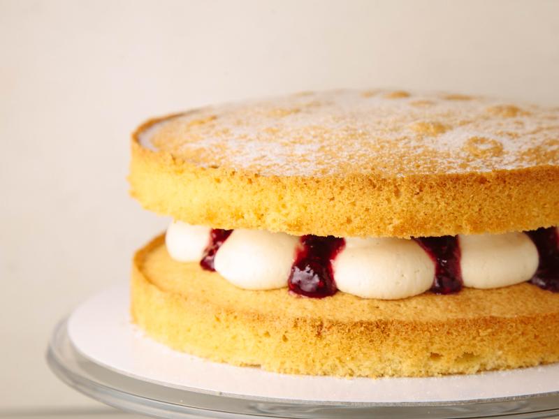 Victoria Sandwich / Sponge